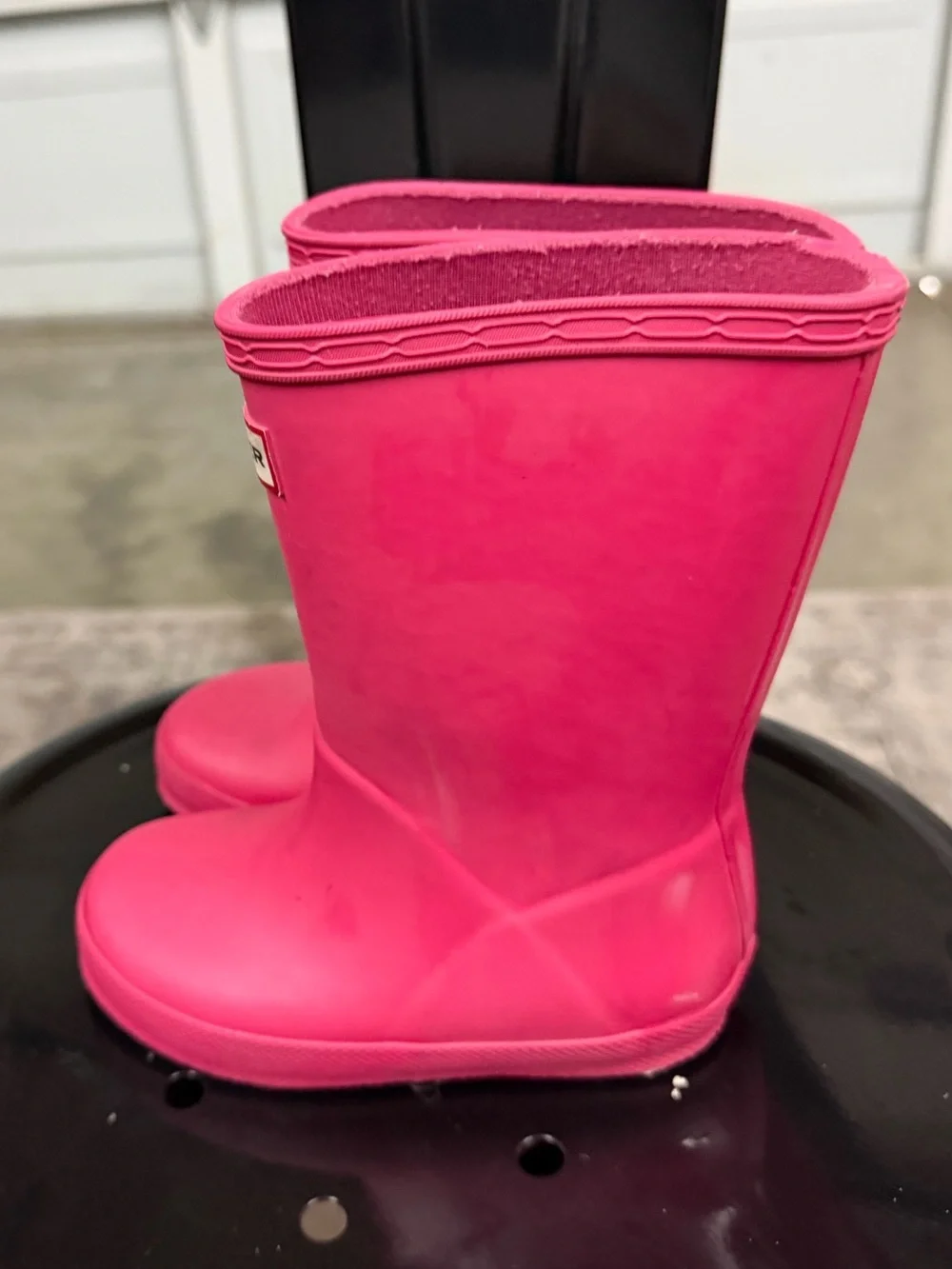Hunter Kids Bright Pink Waterproof Rain Boots size 8